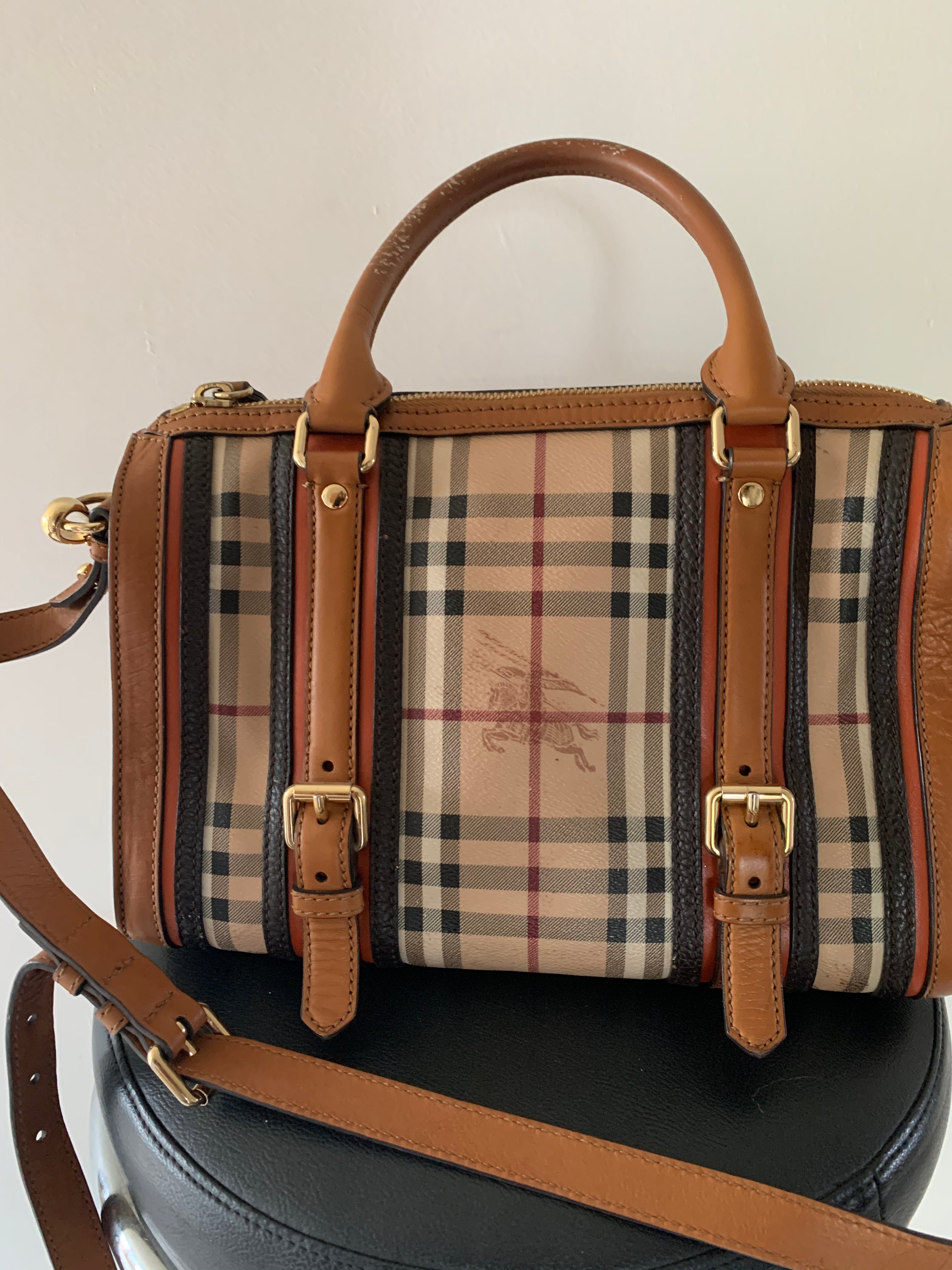 Big burberry deals bags